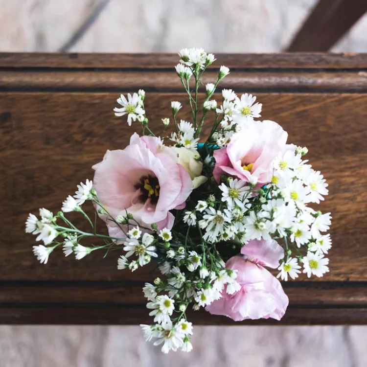 What Is An Independent Celebrant?